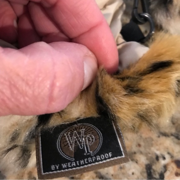 ❄️Weatherproof Brand Winter Gloves - Picture 3 of 8